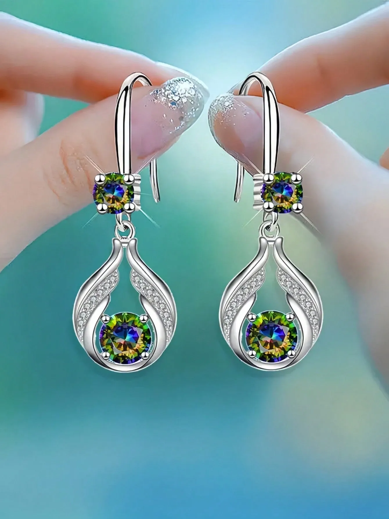 1 Pair Hollow Giraffe Design Colorful Shiny Cubic Zirconia Inlaid Dangle Earrings Elegant Cute Style Delicate Female Gift