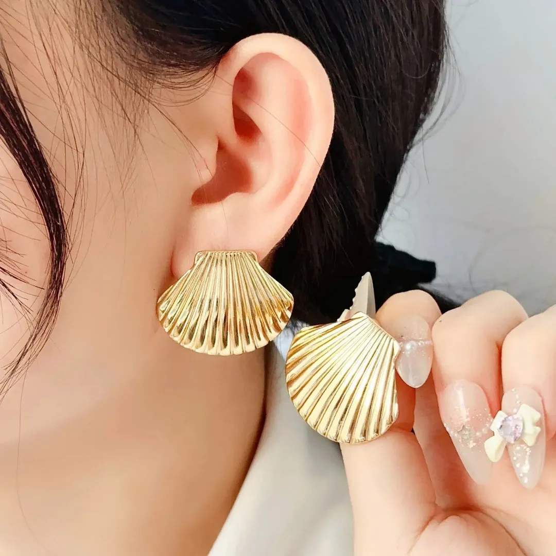 Anti Tarnish Chunky Seashell Earrings