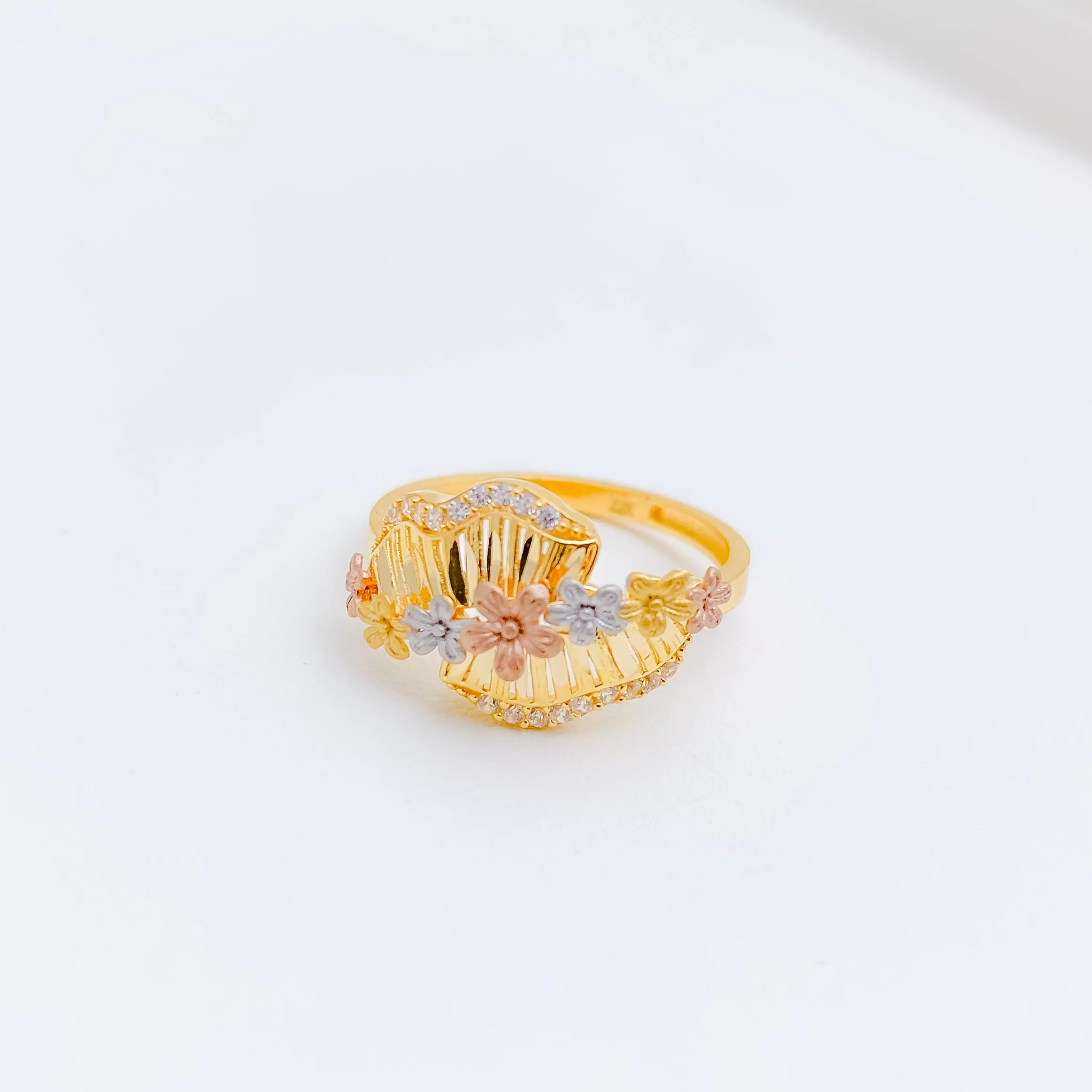 Beautiful Flower Three-Tone Ring