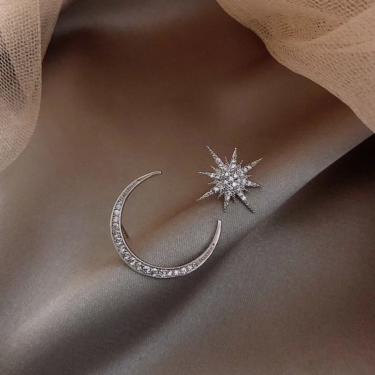 Fashionable and simple S925 silver needle asymmetric full Diamond Star Moon Earrings