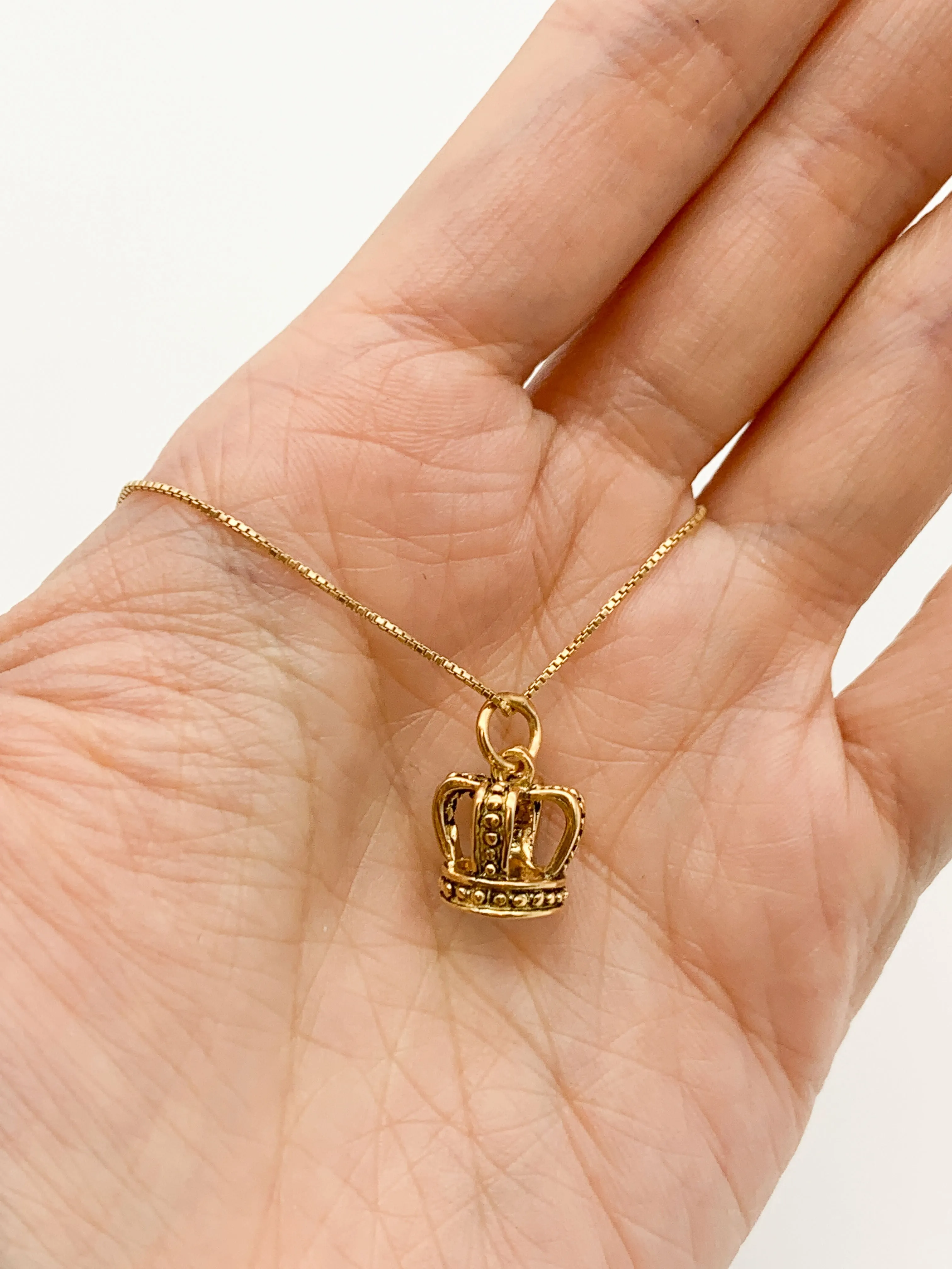 Gold Crown Necklace - Royal Crown Necklace - Gold Artistic Pendant