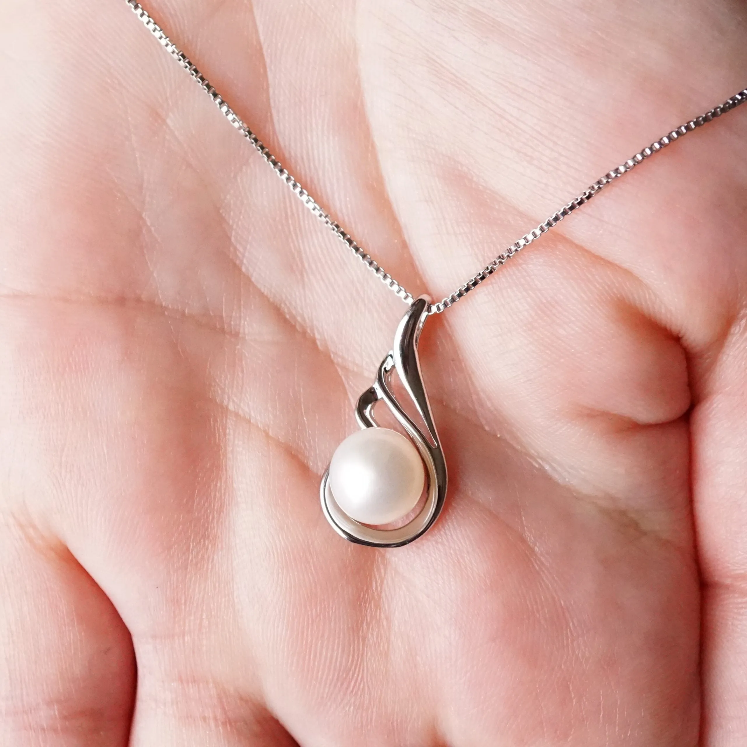 Iris X -  Single Freshwater Pearl Silver Pendant