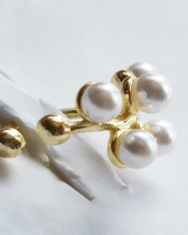 Jewellery Type C Earring Metal Gold Pearl Earrings Exaggerated Personality Ladies Atmosphere Stud Earring