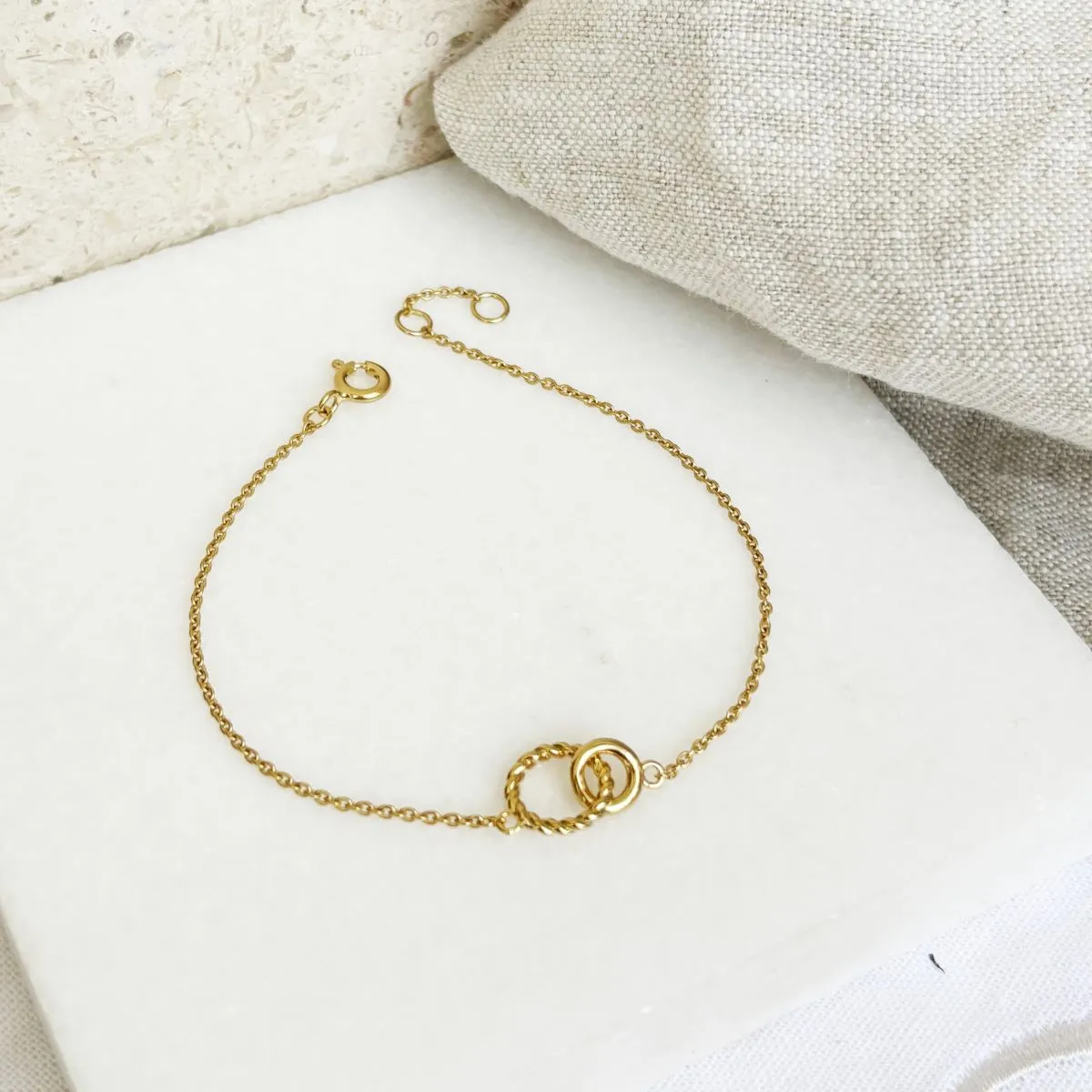 Kelso Alhambra Gold Vermeil Twisted Rings Bracelet