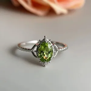 Natural Oval Cut Peridot Solitaire Handmade Vintage Rings For Women - 925 Sterling Silver Ring