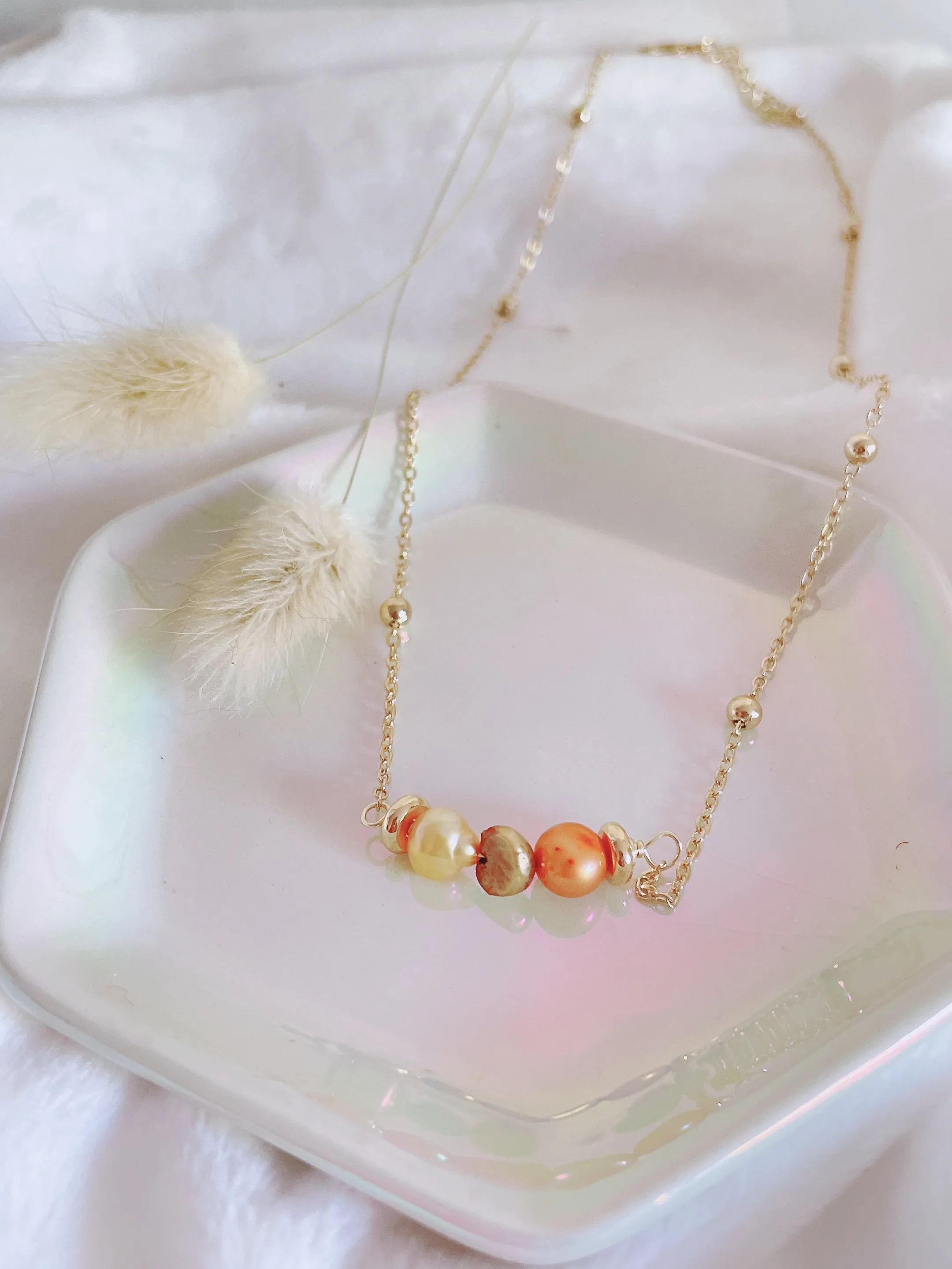 Pearl gold chains necklaces