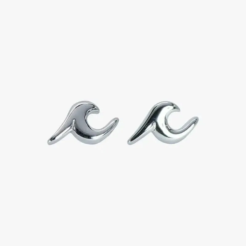 Pura Vida Wave Stud Earrings