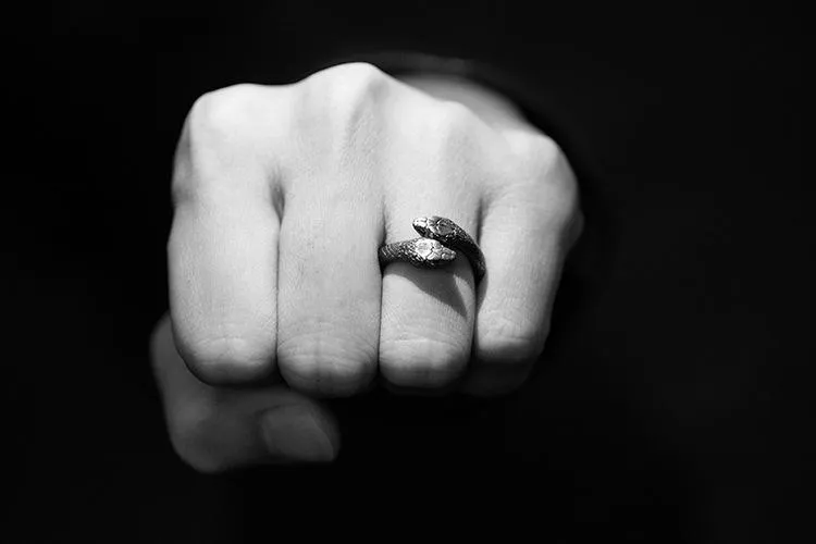 SNAKE RING