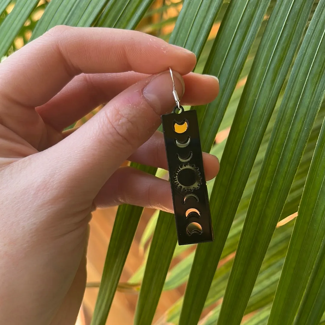 Solar Eclipse Acrylic Bar Earrings