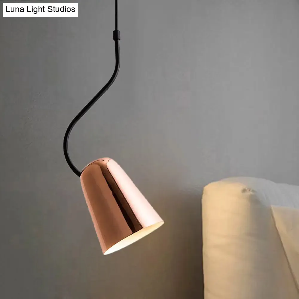 Tapered Copper Ceiling Light - Minimalist 1-Head Iron Pendant with Curved Top