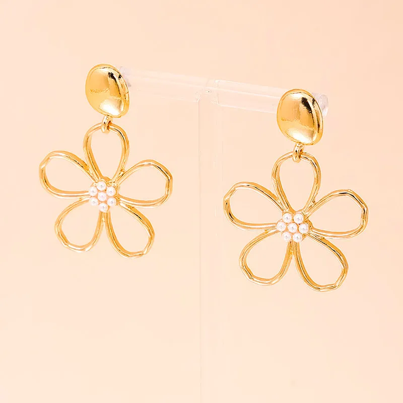 Vienna Verve Metal Flower Earrings with Pearl Detail