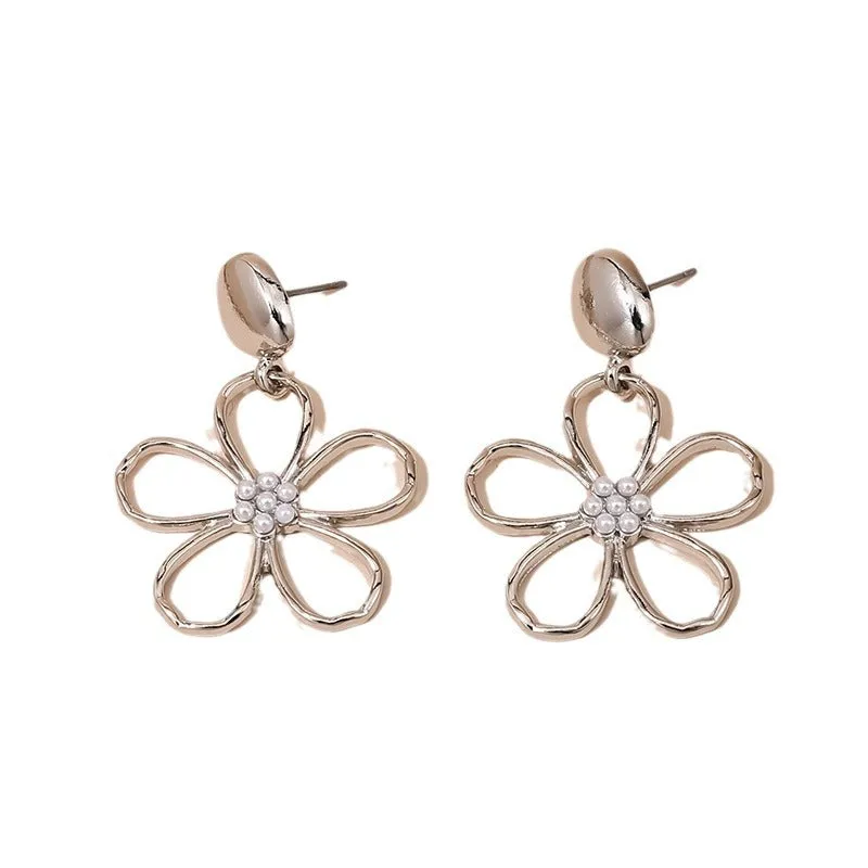 Vienna Verve Metal Flower Earrings with Pearl Detail